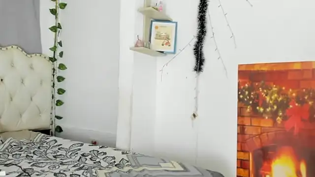 khalyn jenner online show from 12-22-24, 10:04