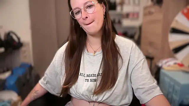 Snapshot of Amai_Live chatting on 10-04-25, 06:33 Amai Live online show from 10-04-25, 06:33