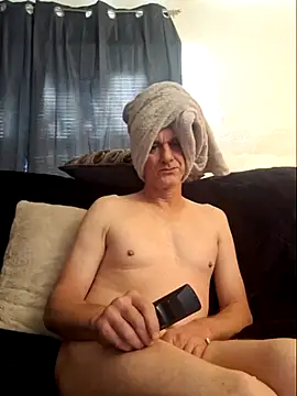 Wanking Wiggiler online show from 10-19-25, 02:40