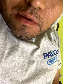 Snapshot of Emepe69 chatting on 10-20-25, 04:46 Emepe69 online show from 10-20-25, 04:46