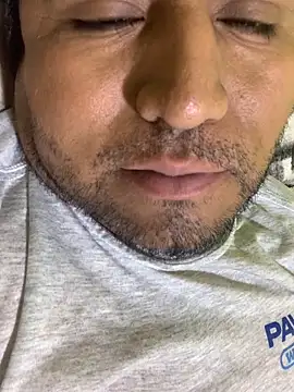 Snapshot of Emepe69 chatting on 10-26-25, 05:13 Emepe69 online show from 10-26-25, 05:13