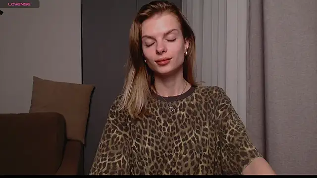 ly lydia online show from 02-01-25, 04:35