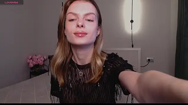 ly lydia online show from 02-22-25, 03:45