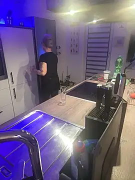 Snapshot of German_Milf chatting on 02-09-25, 06:05 German Milf online show from 02-09-25, 06:05