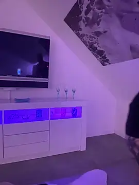 Snapshot of German_Milf chatting on 03-02-25, 05:58 German Milf online show from 03-02-25, 05:58