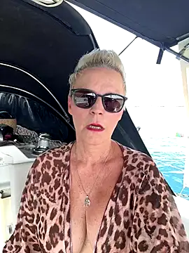 Snapshot of German_Milf chatting on 09-13-25, 10:48 German Milf online show from 09-13-25, 10:48