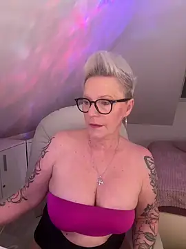 German Milf online show from 04-20-26, 12:30