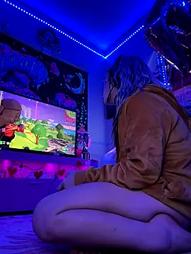 Snapshot of Cutiepiespanks chatting on 11-09-25, 07:50 Cutiepiespanks online show from 11-09-25, 07:50