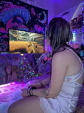 Snapshot of Cutiepiespanks chatting on 11-26-25, 08:26 Cutiepiespanks online show from 11-26-25, 08:26