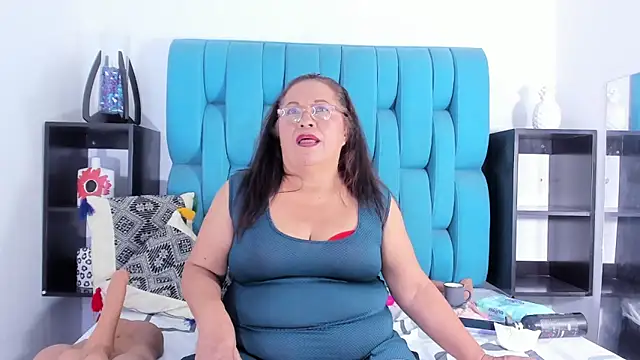 Keira Lennox online show from 03-08-25, 03:13