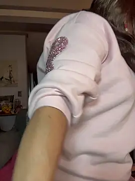 Snapshot of cowgirlc chatting on 02-04-26, 03:34 cowgirlc online show from 02-04-26, 03:34