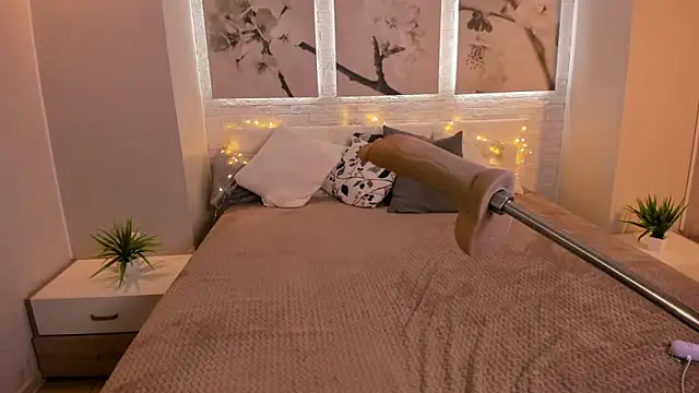 Betty June online show from 01-16-25, 12:12