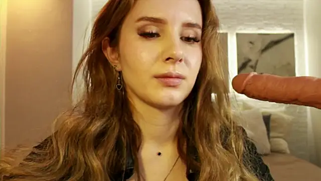 Betty June online show from 03-07-25, 12:04