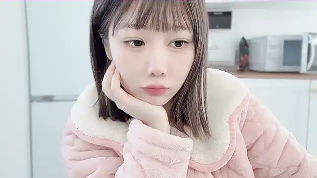 Snapshot of Villagechief chatting on 01-10-25, 01:21 Villagechief online show from 01-10-25, 01:21