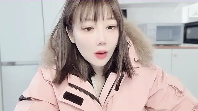 Snapshot of Villagechief chatting on 01-22-25, 07:46 Villagechief online show from 01-22-25, 07:46