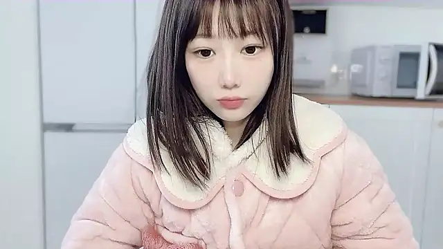 Snapshot of Villagechief chatting on 03-17-25, 11:11 Villagechief online show from 03-17-25, 11:11