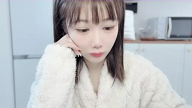 Snapshot of Villagechief chatting on 03-21-25, 11:34 Villagechief online show from 03-21-25, 11:34