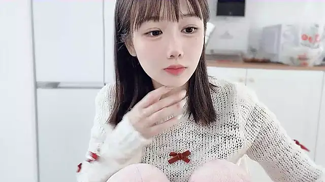 Snapshot of Villagechief chatting on 03-23-25, 06:47 Villagechief online show from 03-23-25, 06:47