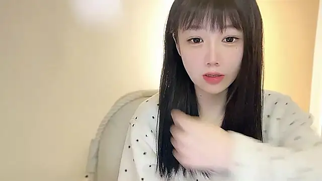 Snapshot of Villagechief chatting on 10-24-25, 02:24 Villagechief online show from 10-24-25, 02:24