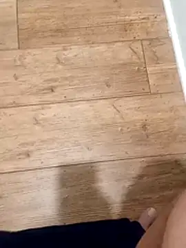 Snapshot of Mark_Dad chatting on 12-17-25, 10:54 Mark Dad online show from 12-17-25, 10:54