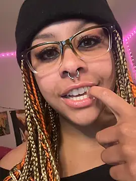 Snapshot of N1NT3NDH03 chatting on 02-26-26, 03:38 N1NT3NDH03 online show from 02-26-26, 03:38