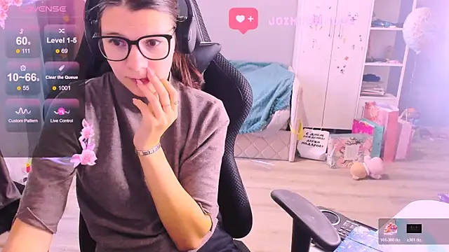 MollyLollipop online show from 11-12-25, 04:57