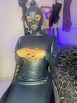 mylatexpleasure online show from 08-01-26, 07:35