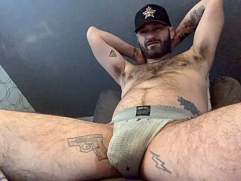 Snapshot of GhetTOfag_ chatting on 01-20-25, 08:07 GhetTOfag online show from 01-20-25, 08:07