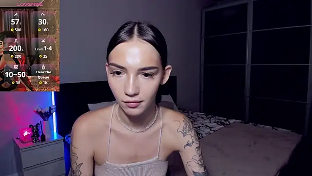 SophieCatty online show from 09-08-25, 07:46