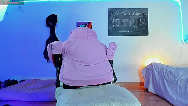 RyanCarter  online show from 12-07-24, 03:08