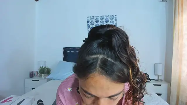 ZulyMichels online show from 02-17-25, 12:38