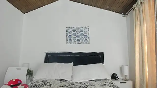 ZulyMichels online show from 03-06-25, 12:41