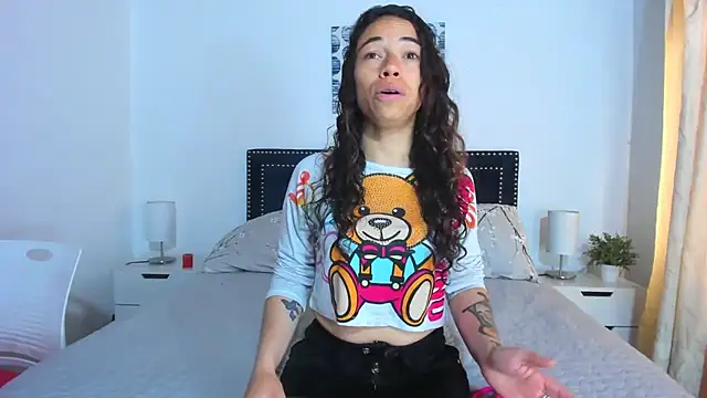 ZulyMichels online show from 09-19-25, 12:39