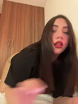 marcimaa online show from 12-20-24, 11:26