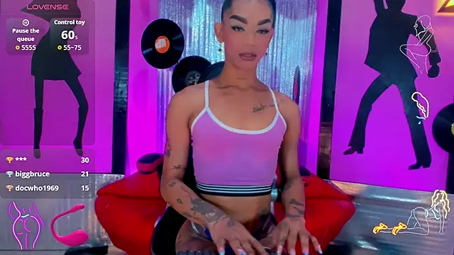 nickyminach  online show from 11-01-25, 07:27