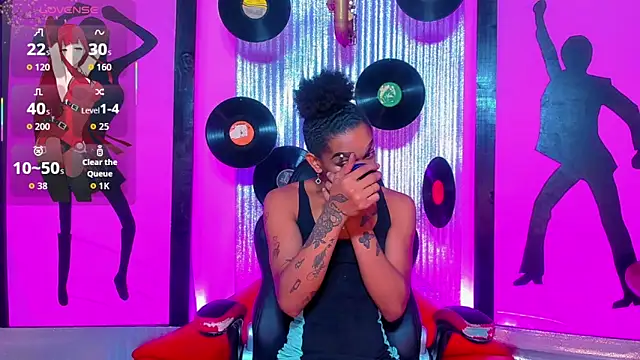 nickyminach  online show from 04-14-26, 07:31