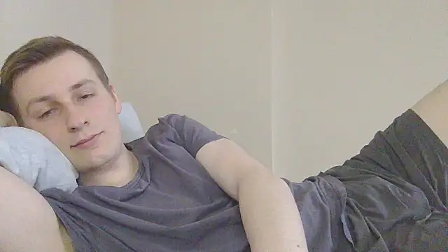 Snapshot of your_andy chatting on 04-23-26, 05:52 your andy online show from 04-23-26, 05:52