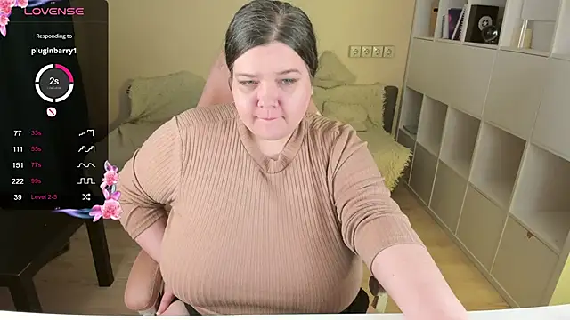 PlumPie online show from 11-08-25, 11:03