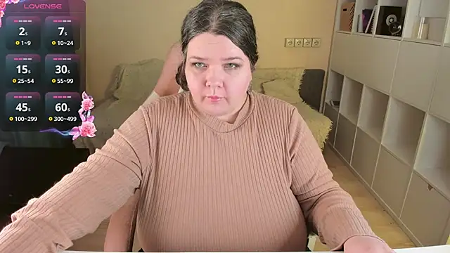 PlumPie online show from 11-26-25, 05:14