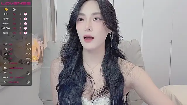 Snapshot of uuxiaocai chatting on 06-16-26, 12:52 uuxiaocai online show from 06-16-26, 12:52