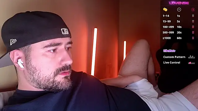 Snapshot of DominantTheo chatting on 05-26-26, 03:24 DominantTheo online show from 05-26-26, 03:24
