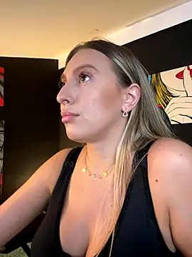 Eva Ryen online show from 09-19-25, 04:40