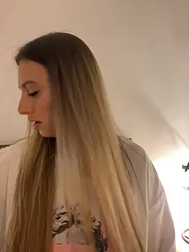 Eva Ryen online show from 11-20-25, 05:12