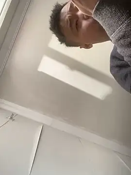 Snapshot of S00 chatting on 12-16-24, 03:40 S00 online show from 12-16-24, 03:40