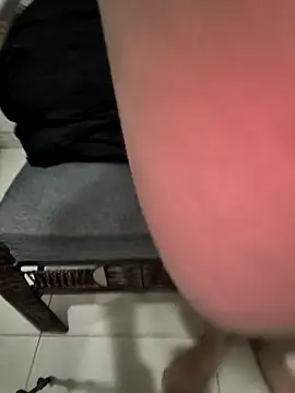 VIC22SECRET online show from 10-29-25, 01:08