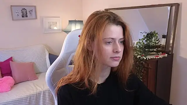 doll lesli online show from 03-19-25, 02:24