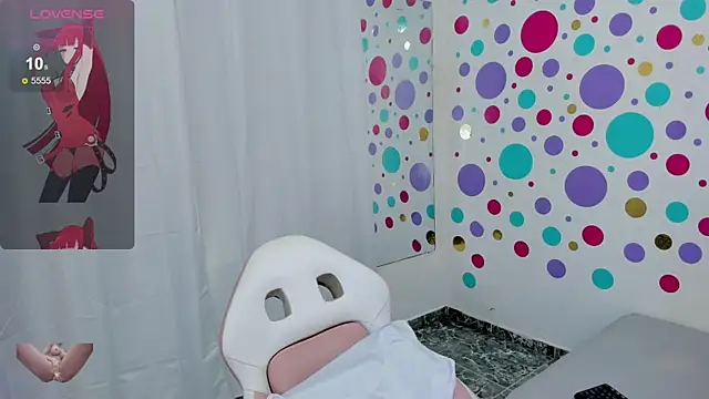 Adele LatinLady online show from 02-02-25, 08:19