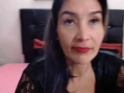 Violette Adams online show from 06-08-26, 01:44