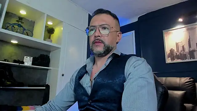 MrFrank tattoo online show from 07-14-26, 06:02