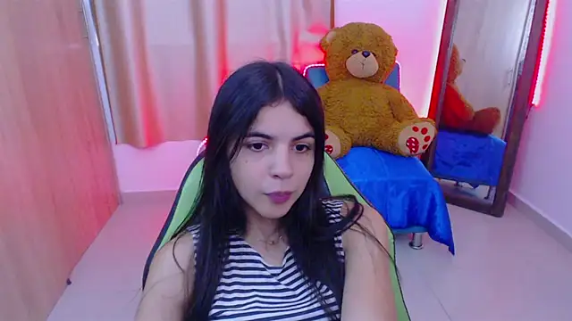  elenna online show from 02-06-25, 05:51